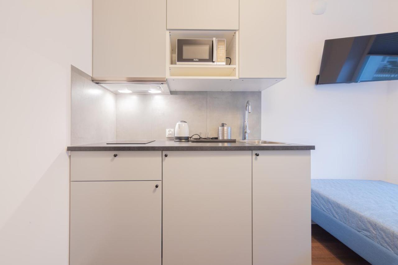 Tinyrooms Katowice Buitenkant foto